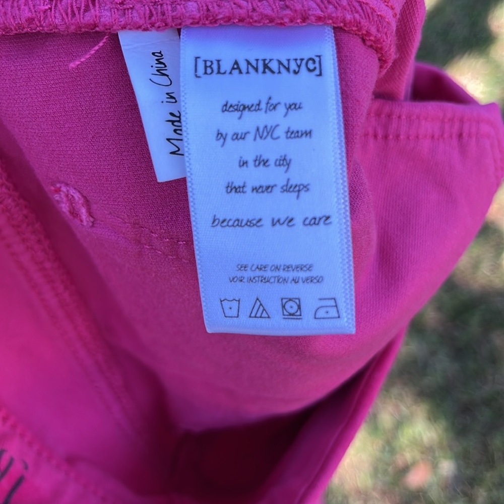 BlankNYC Hot Pink Velvet skinny Jeans Size 26 - Picture 4 of 7